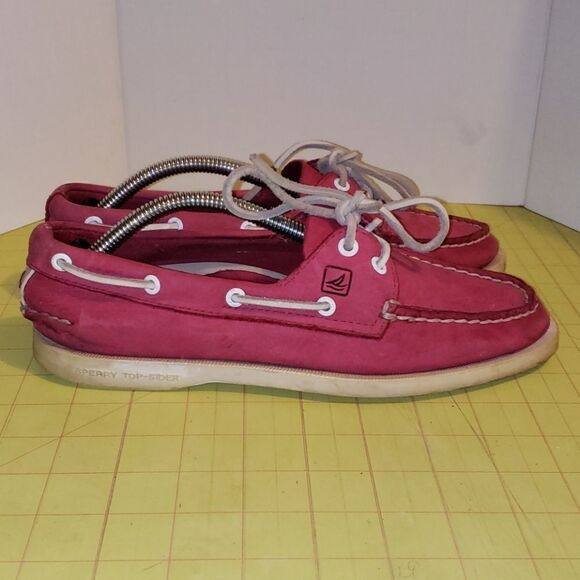 Sperry Topsider boat shoes - Picture 1 of 6